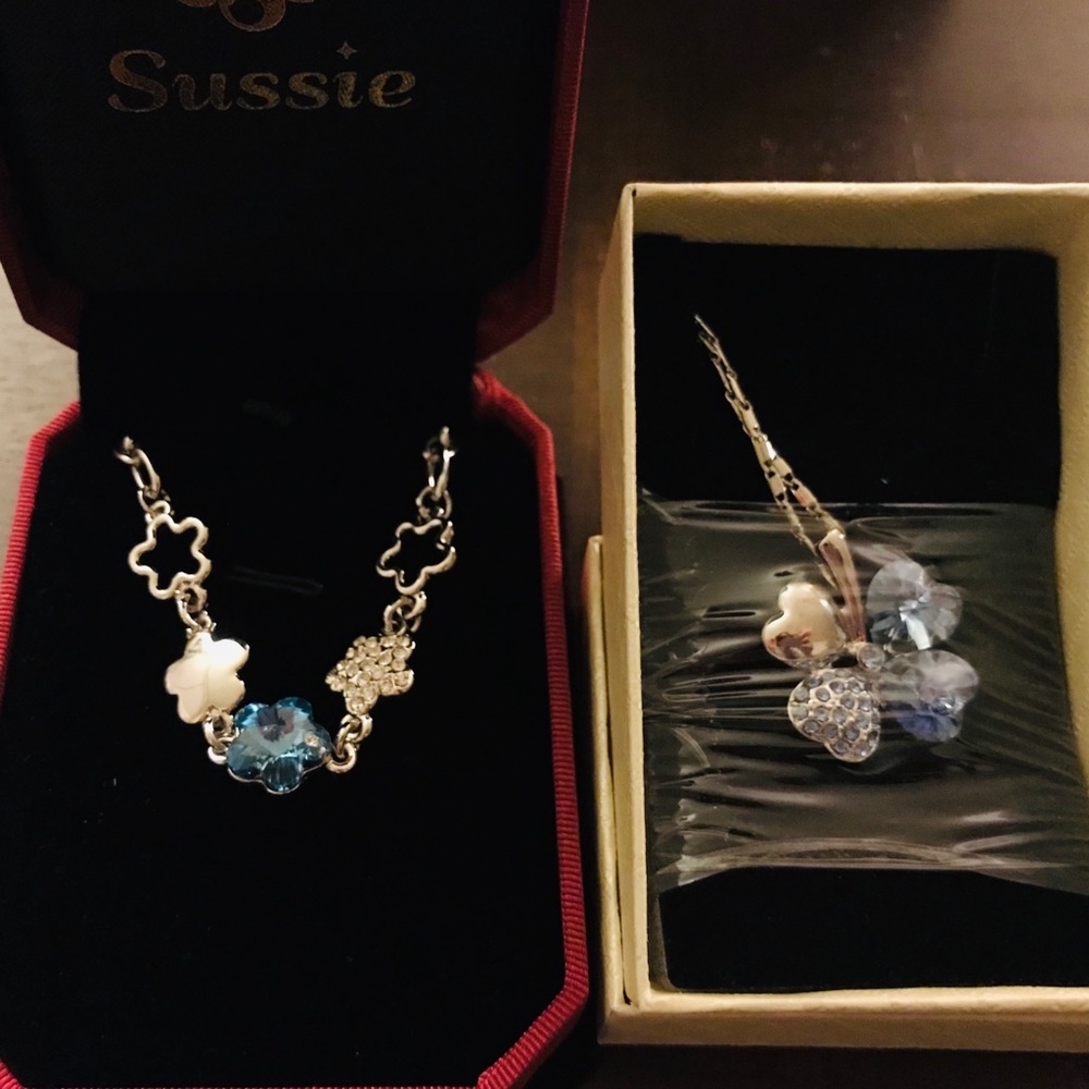 Necklace & bracelet bundle